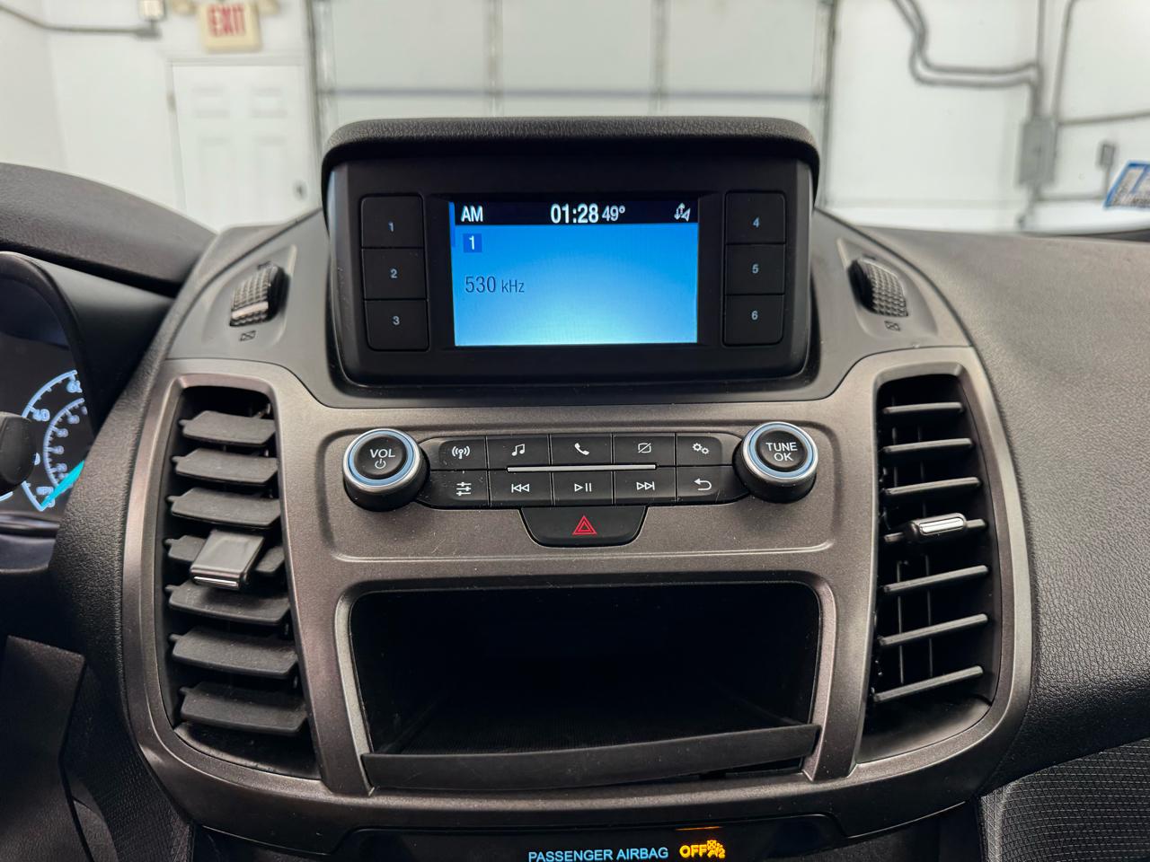 Ford Transit Connect Van XL SWB w/Rear Symmetrical Doors 2023