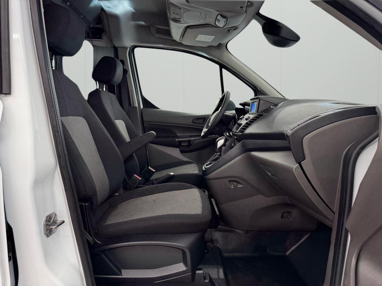 Ford Transit Connect Van XL SWB w/Rear Symmetrical Doors 2023