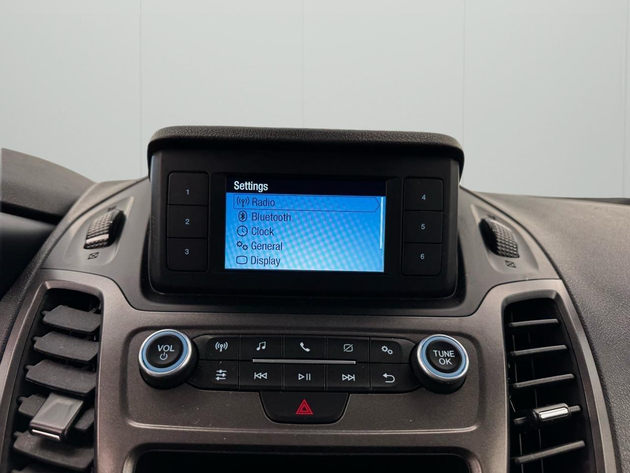 Ford Transit Connect Van XL SWB w/Rear Symmetrical Doors 2023