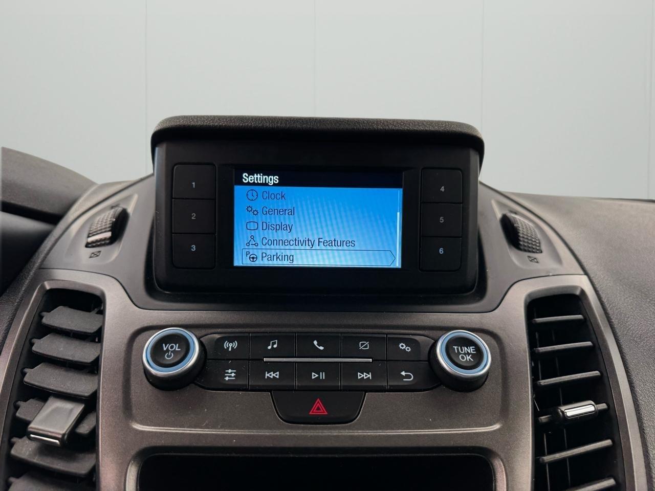 Ford Transit Connect Van XL SWB w/Rear Symmetrical Doors 2023