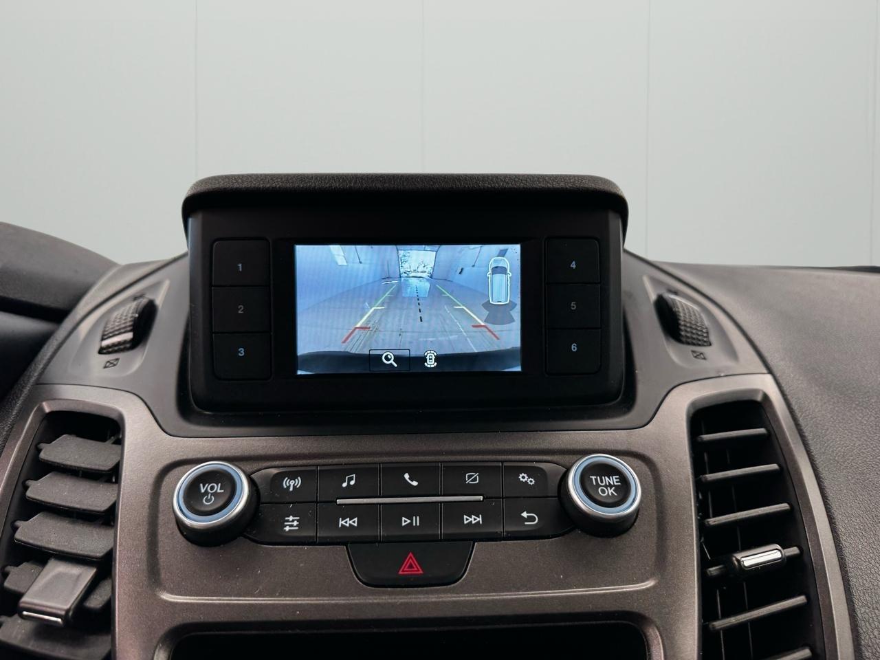 Ford Transit Connect Van XL SWB w/Rear Symmetrical Doors 2023