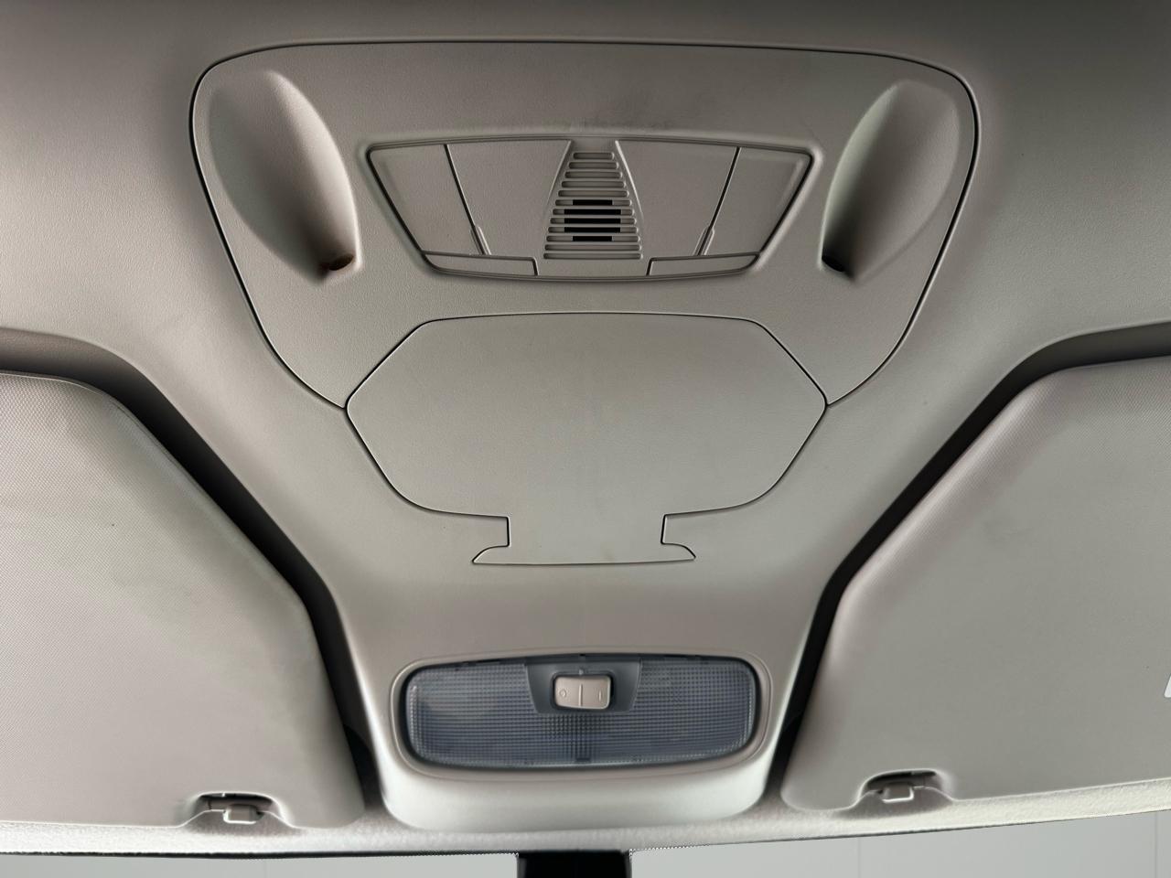 Ford Transit Connect Van XL SWB w/Rear Symmetrical Doors 2023