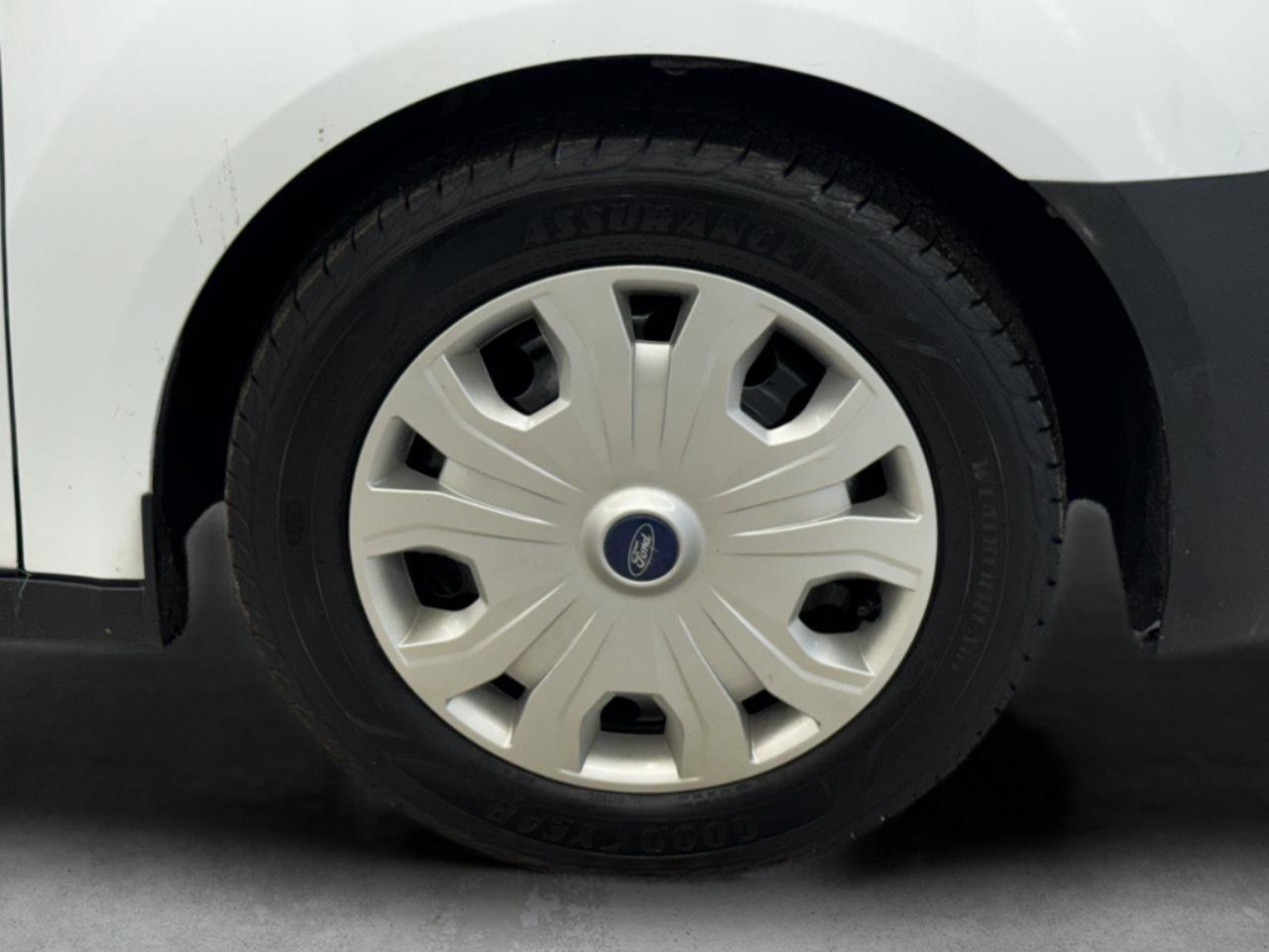 Ford Transit Connect Van XL SWB w/Rear Symmetrical Doors 2023