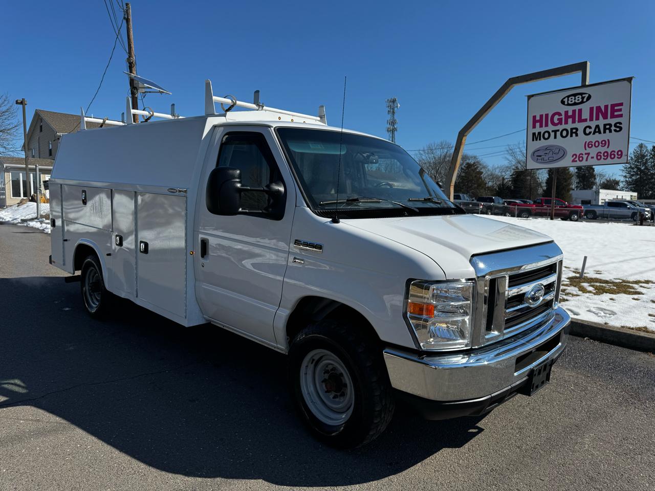 Ford E-Series Cutaway E-350 SRW 138" WB 2019