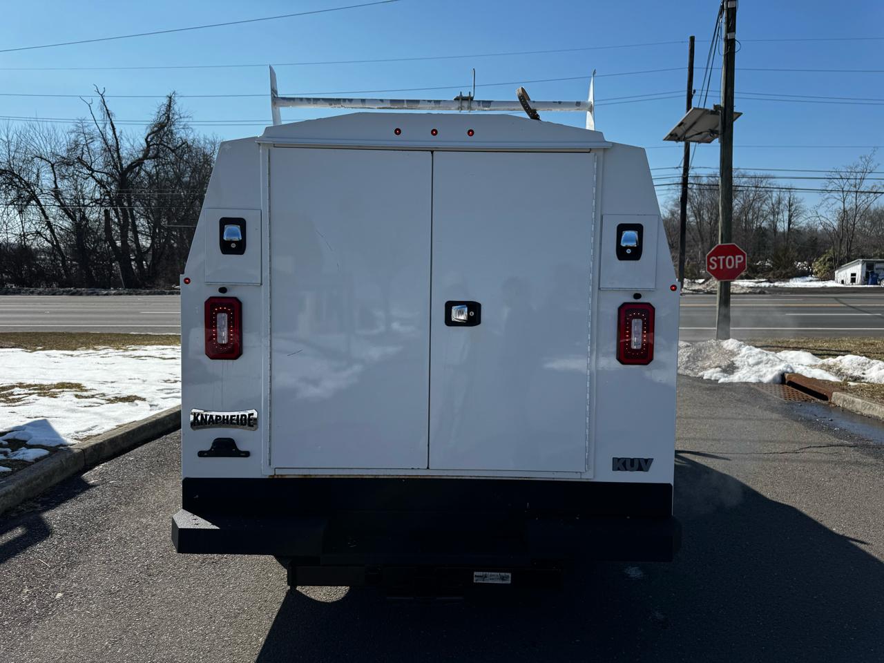 Ford E-Series Cutaway E-350 SRW 138" WB 2019