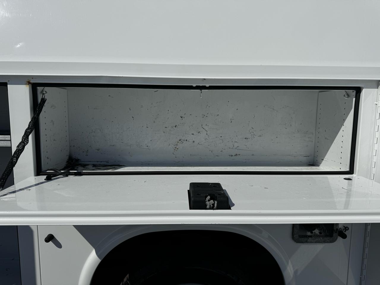 Ford E-Series Cutaway E-350 SRW 138" WB 2019