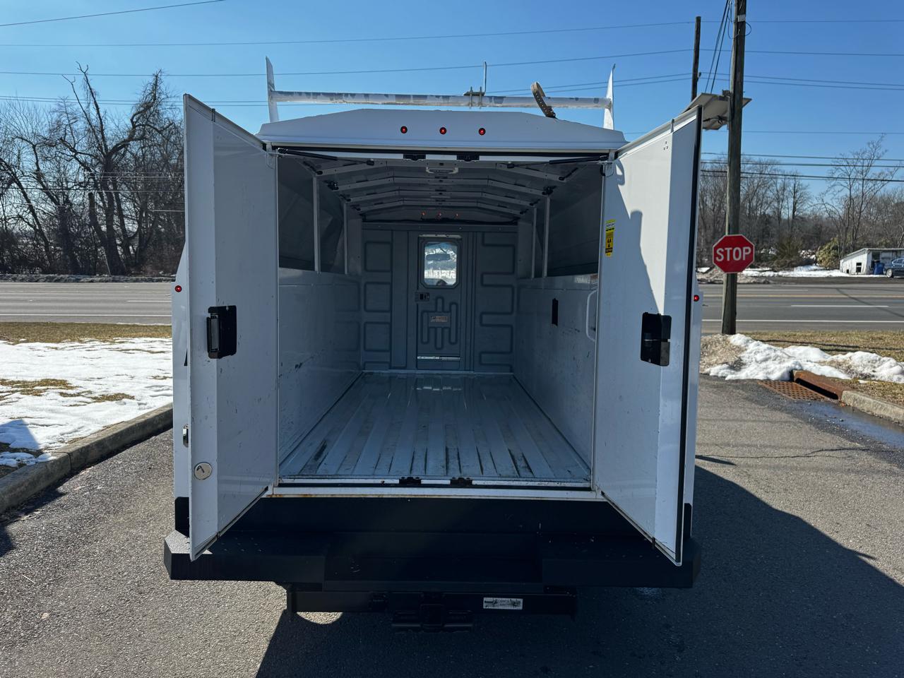 Ford E-Series Cutaway E-350 SRW 138" WB 2019