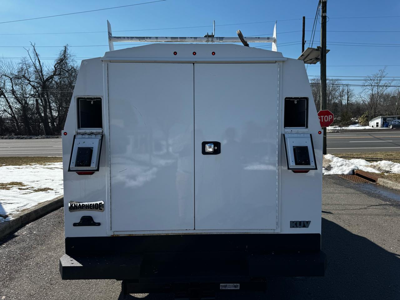 Ford E-Series Cutaway E-350 SRW 138" WB 2019