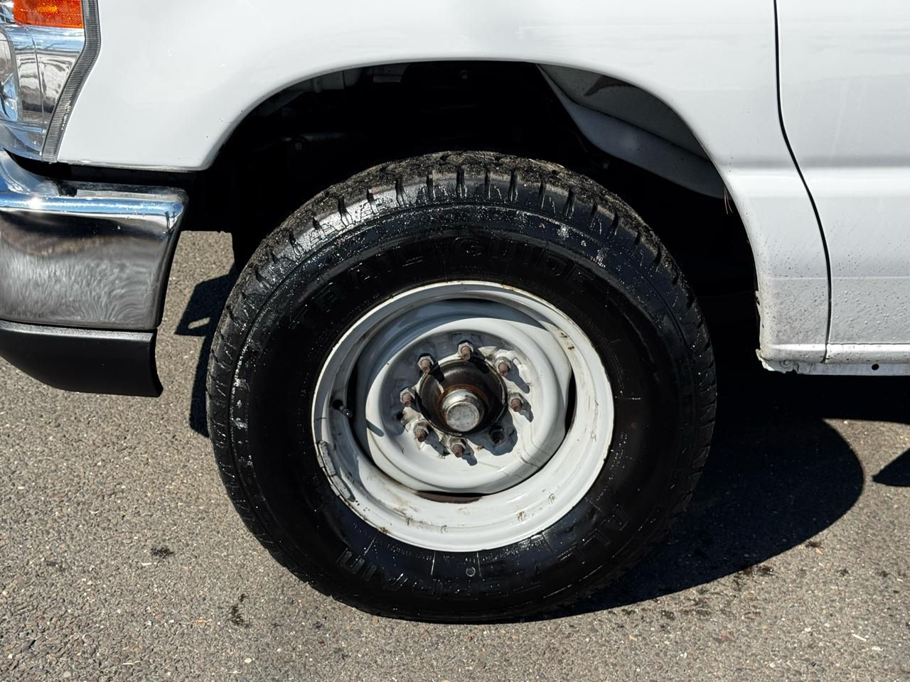 Ford E-Series Cutaway E-350 SRW 138" WB 2019