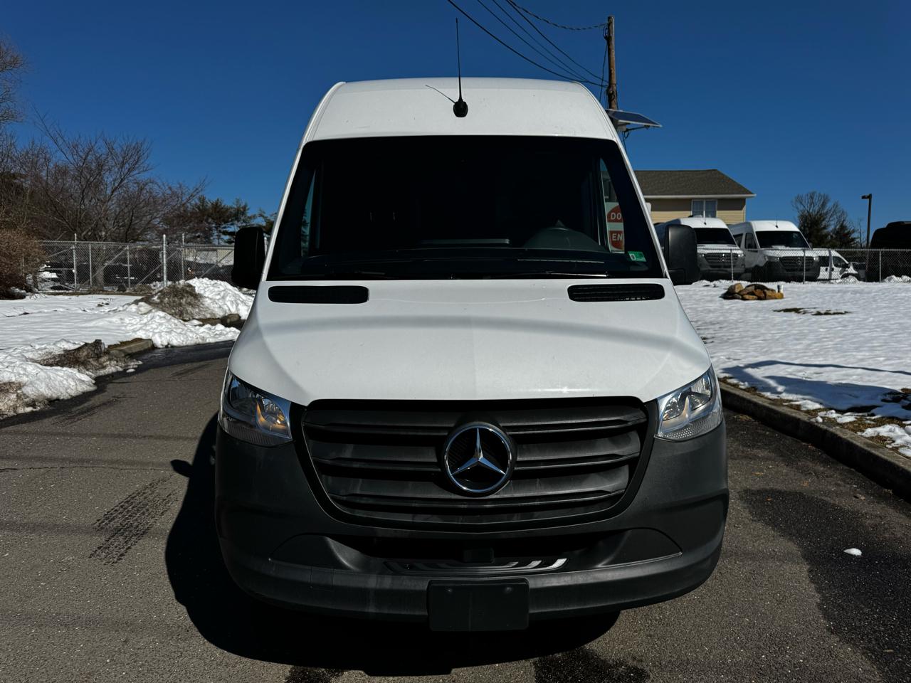 Mercedes-Benz Sprinter Van 2500 Standard Roof I4 Diesel 144" RWD 2024