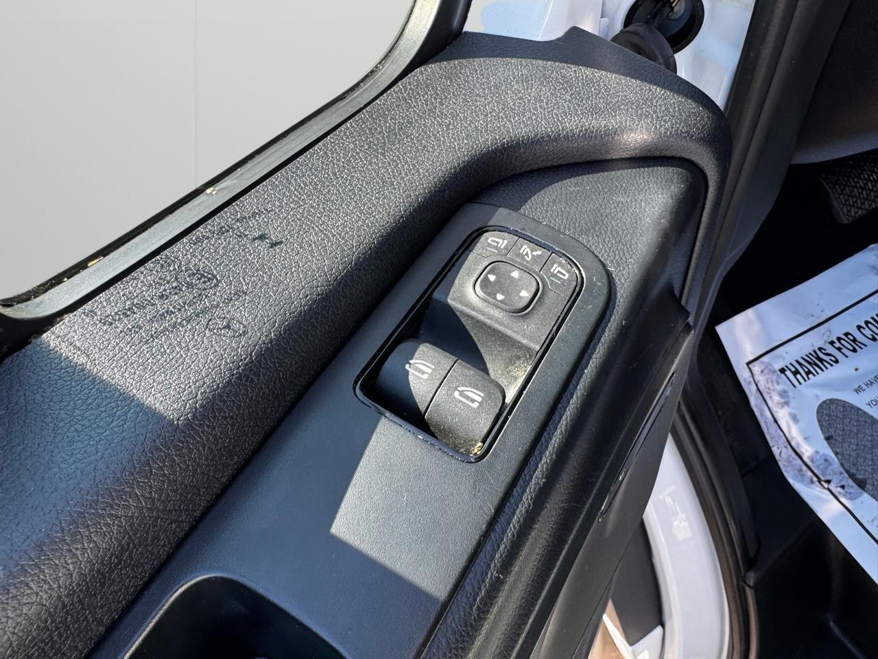 Mercedes-Benz Sprinter Van 2500 Standard Roof I4 Diesel 144" RWD 2024