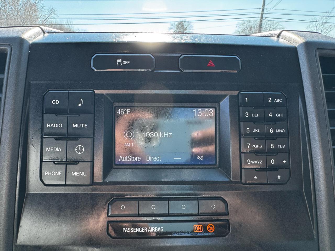 Ford Super Duty F-550 DRW XLT 2WD Reg Cab 169" WB 84" CA 2017