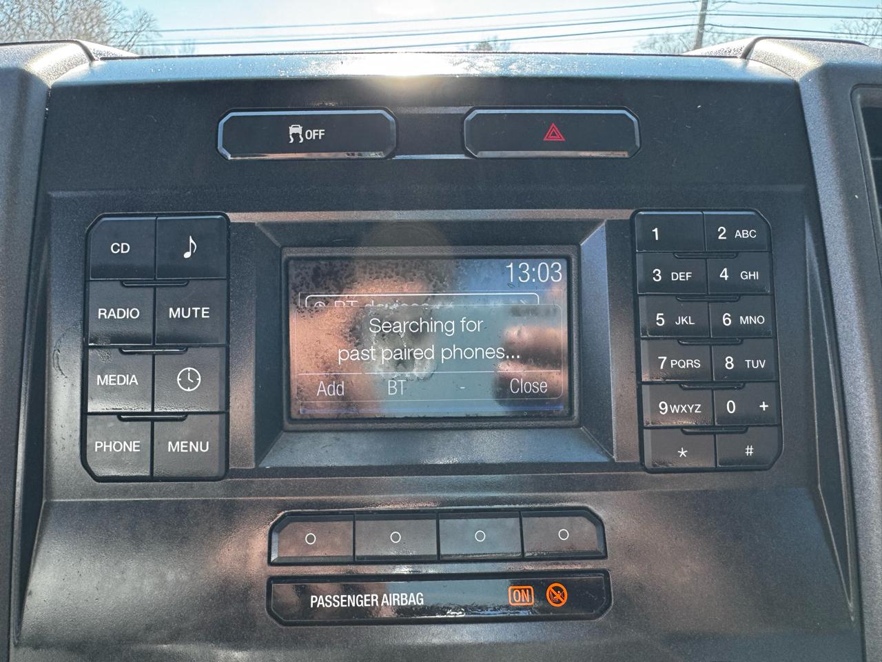 Ford Super Duty F-550 DRW XLT 2WD Reg Cab 169" WB 84" CA 2017