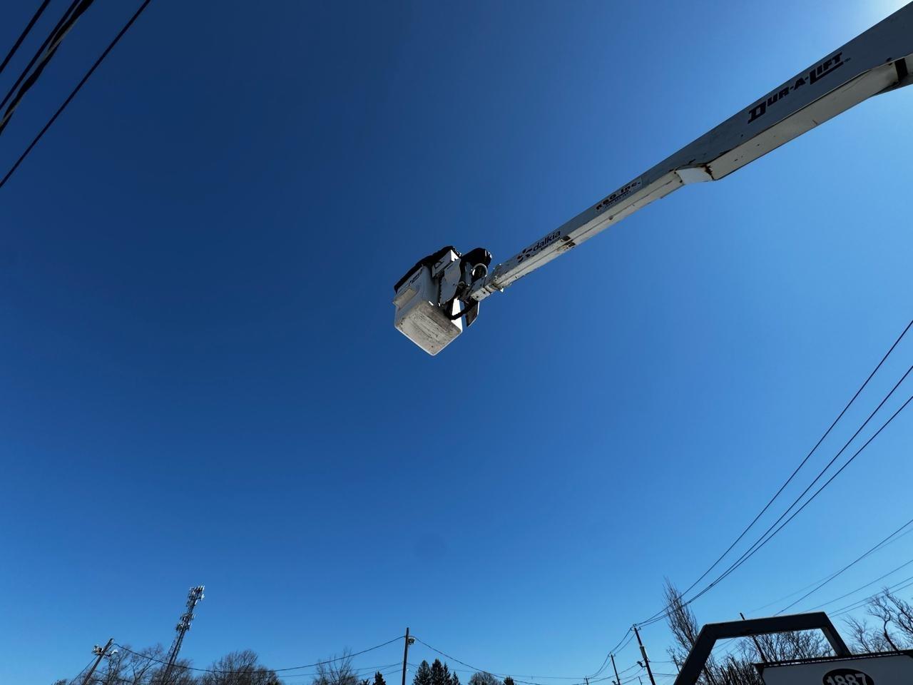 Ford Super Duty F-550 DRW XLT 2WD Reg Cab 169" WB 84" CA 2017