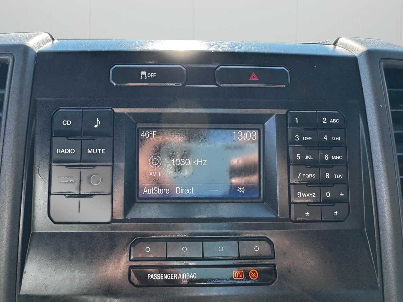 Ford Super Duty F-550 DRW XLT 2WD Reg Cab 169" WB 84" CA 2017