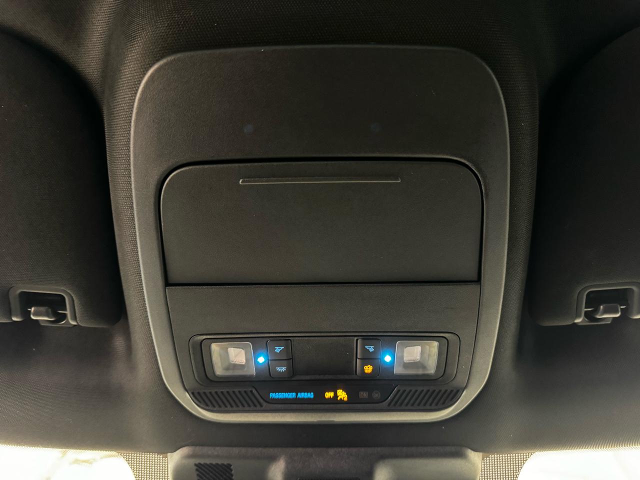 Ford F-150 Lariat 2WD SuperCrew 5.5' Box 2023