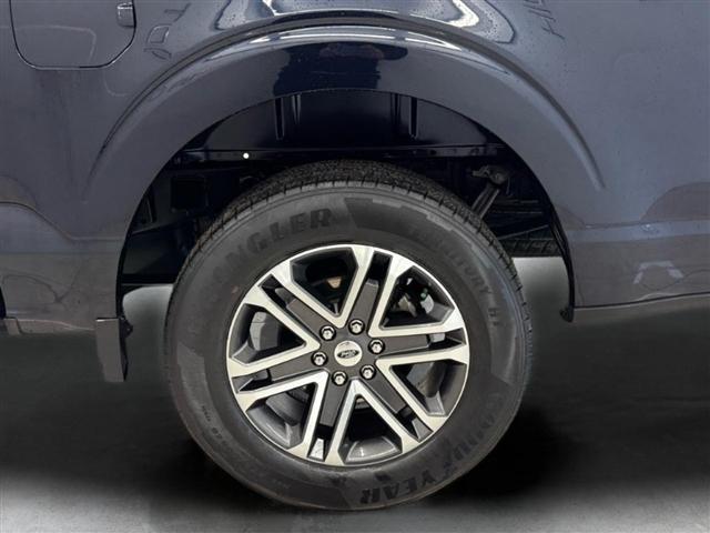 Ford F-150 Lariat 2WD SuperCrew 5.5' Box 2023