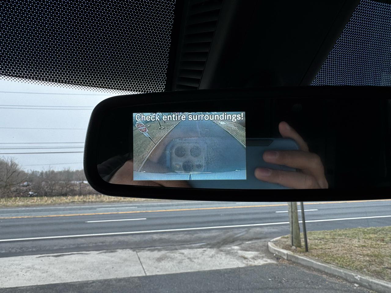 Mercedes-Benz Sprinter Cargo Van 1500 Standard Roof I4 144" RWD 2021