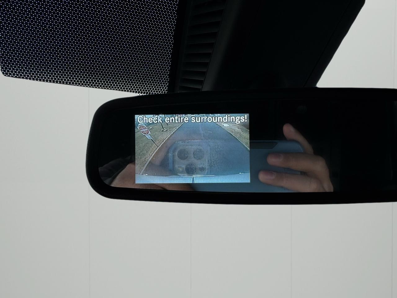 Mercedes-Benz Sprinter Cargo Van 1500 Standard Roof I4 144" RWD 2021