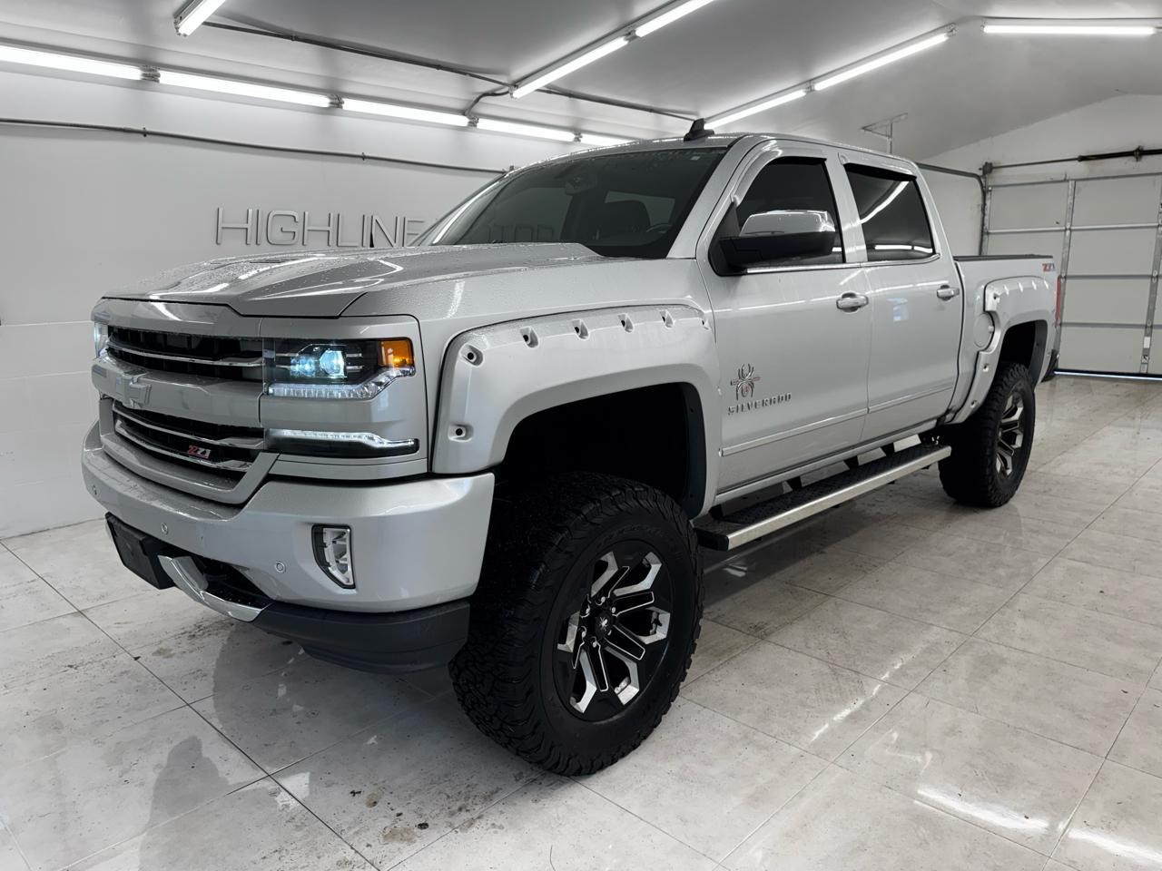2016 Chevrolet Silverado 1500 4WD Crew Cab 143.5" LTZ w/2LZ