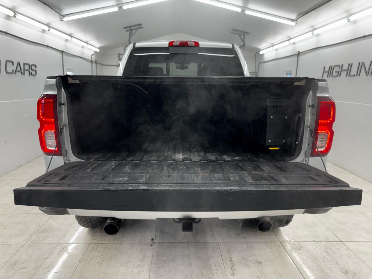 Chevrolet Silverado 1500 4WD Crew Cab 143.5" LTZ w/2LZ 2016