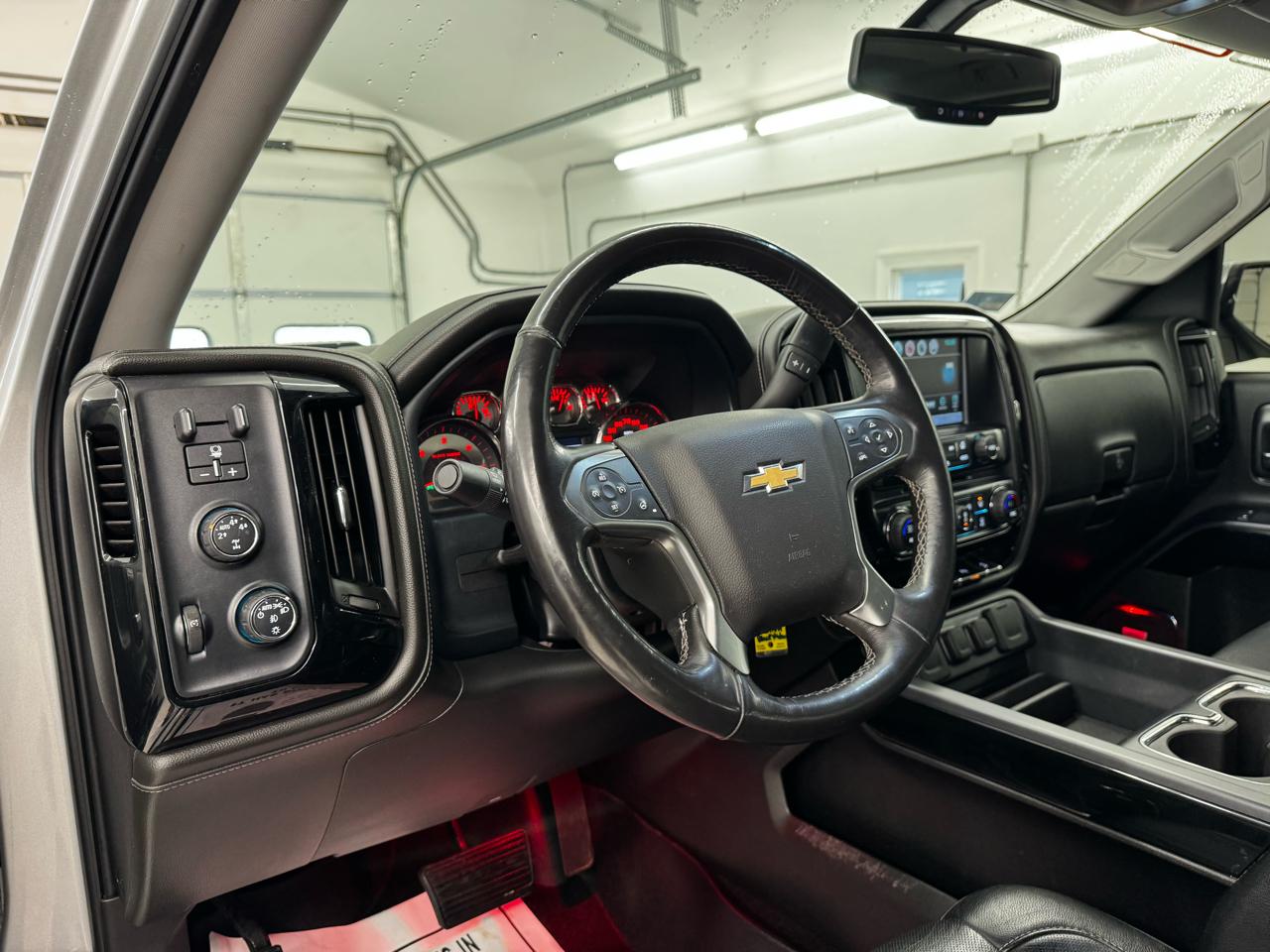 Chevrolet Silverado 1500 4WD Crew Cab 143.5" LTZ w/2LZ 2016