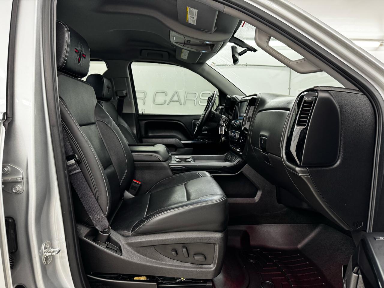 Chevrolet Silverado 1500 4WD Crew Cab 143.5" LTZ w/2LZ 2016