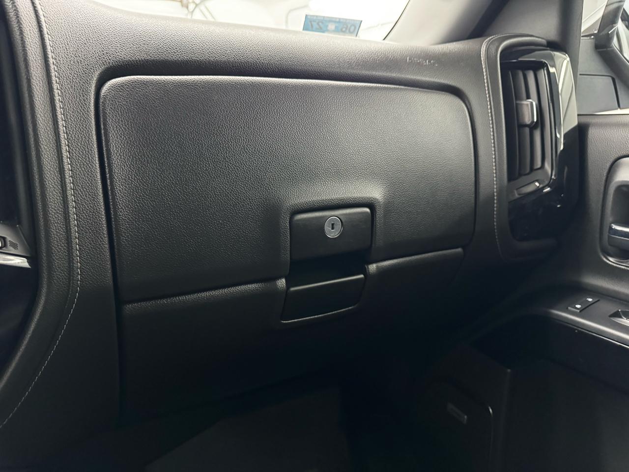 Chevrolet Silverado 1500 4WD Crew Cab 143.5" LTZ w/2LZ 2016