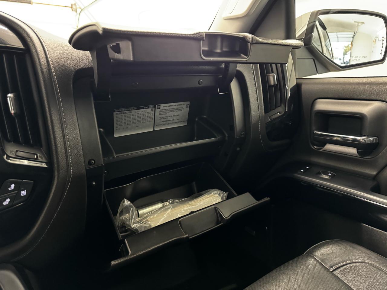 Chevrolet Silverado 1500 4WD Crew Cab 143.5" LTZ w/2LZ 2016