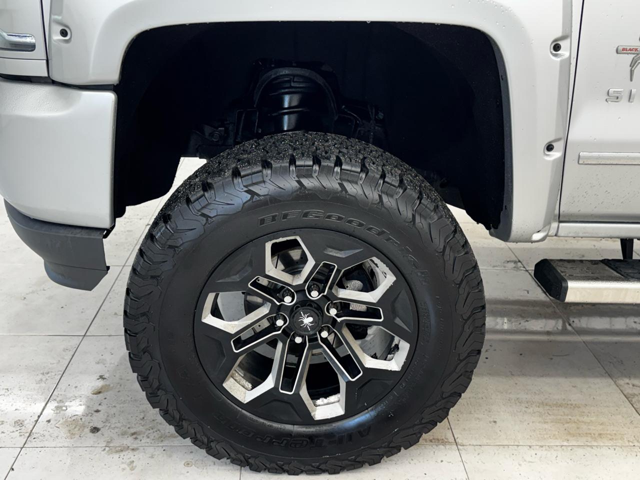 Chevrolet Silverado 1500 4WD Crew Cab 143.5" LTZ w/2LZ 2016