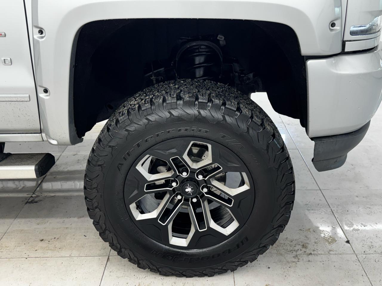 Chevrolet Silverado 1500 4WD Crew Cab 143.5" LTZ w/2LZ 2016