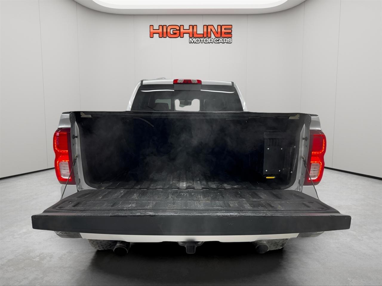 Chevrolet Silverado 1500 4WD Crew Cab 143.5" LTZ w/2LZ 2016