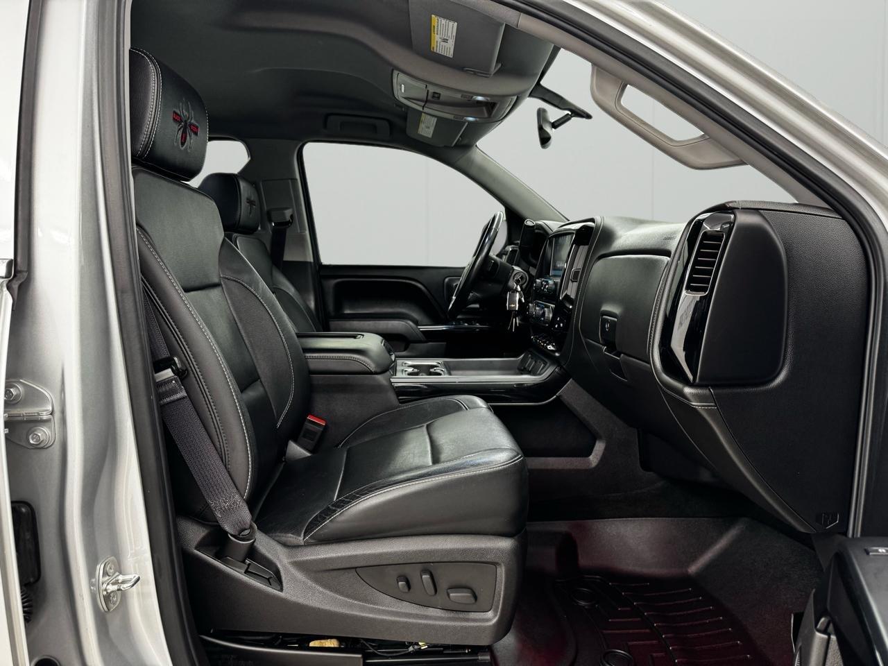 Chevrolet Silverado 1500 4WD Crew Cab 143.5" LTZ w/2LZ 2016