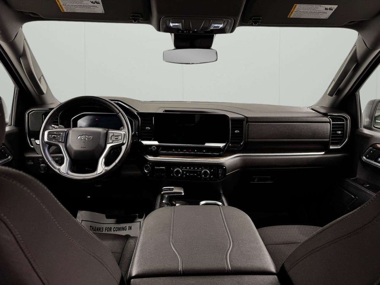 Chevrolet Silverado 1500 4WD Crew Cab 147" RST 2023