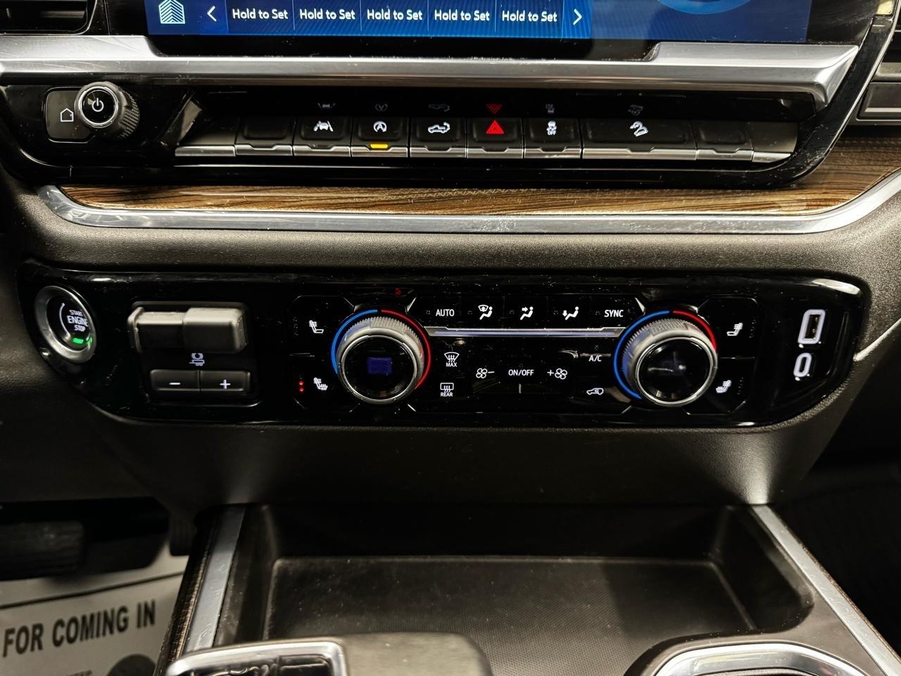 Chevrolet Silverado 1500 4WD Crew Cab 147" RST 2023