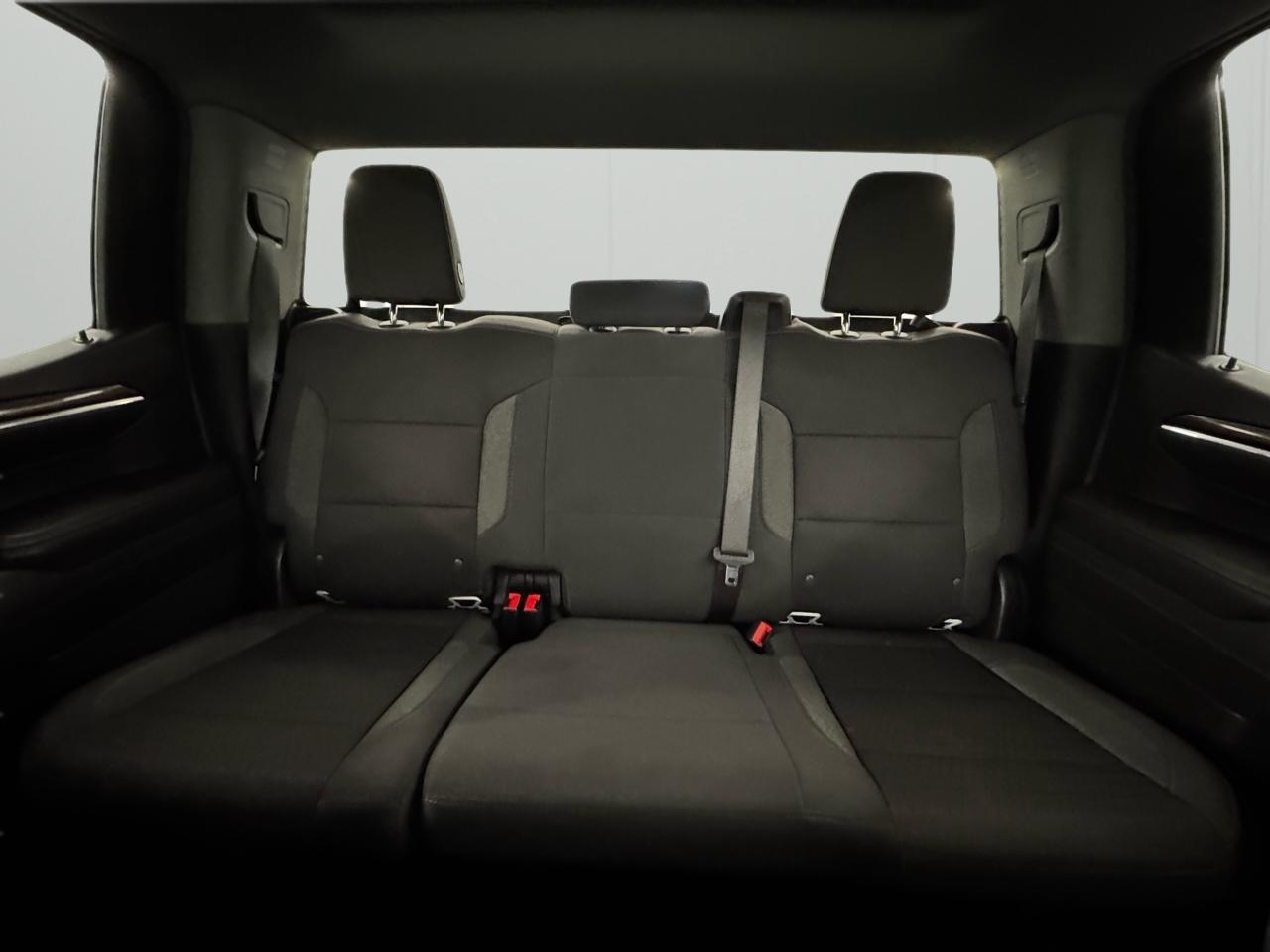 Chevrolet Silverado 1500 4WD Crew Cab 147" RST 2023