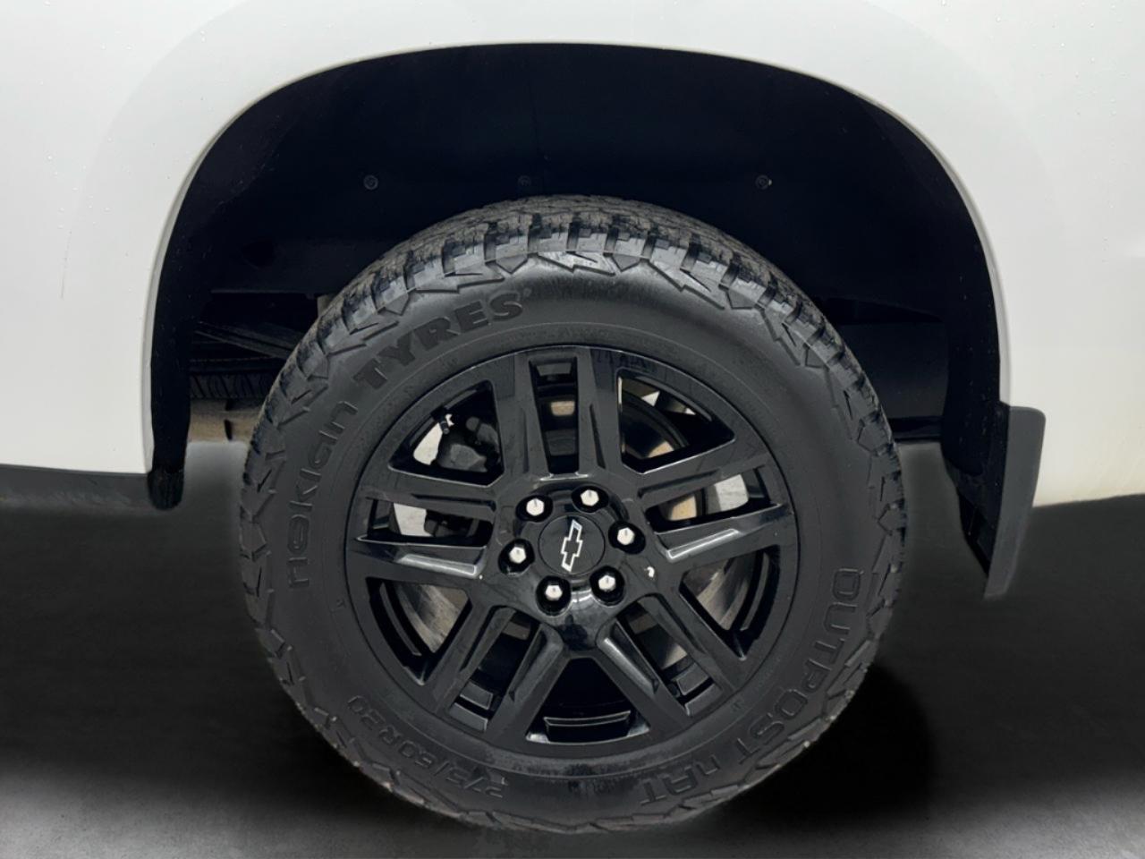 Chevrolet Silverado 1500 4WD Crew Cab 147" RST 2023