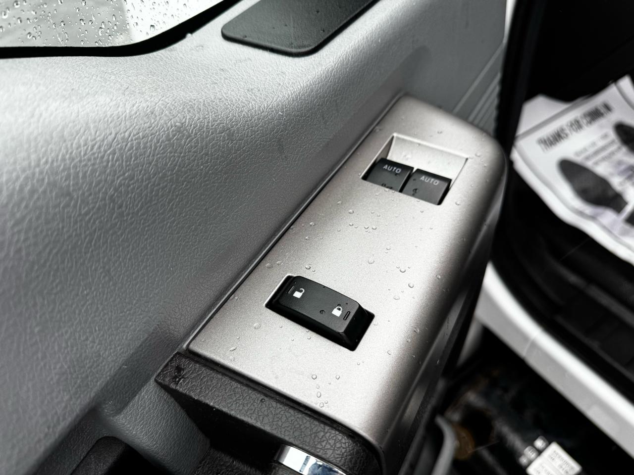 Ford F-650 Straight Frame Gas Reg Cab 2022