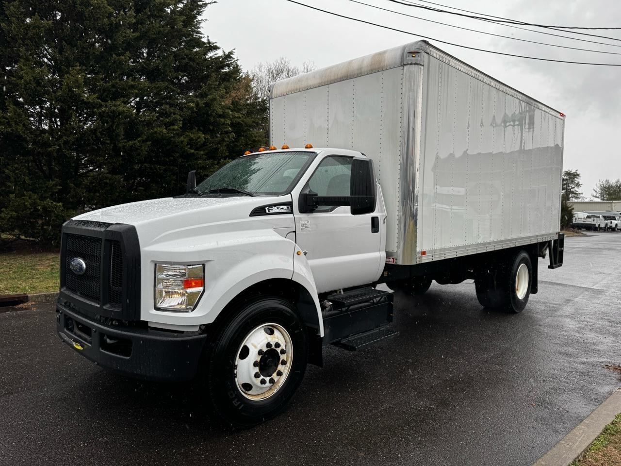Ford F-650 Straight Frame Gas Reg Cab 2022