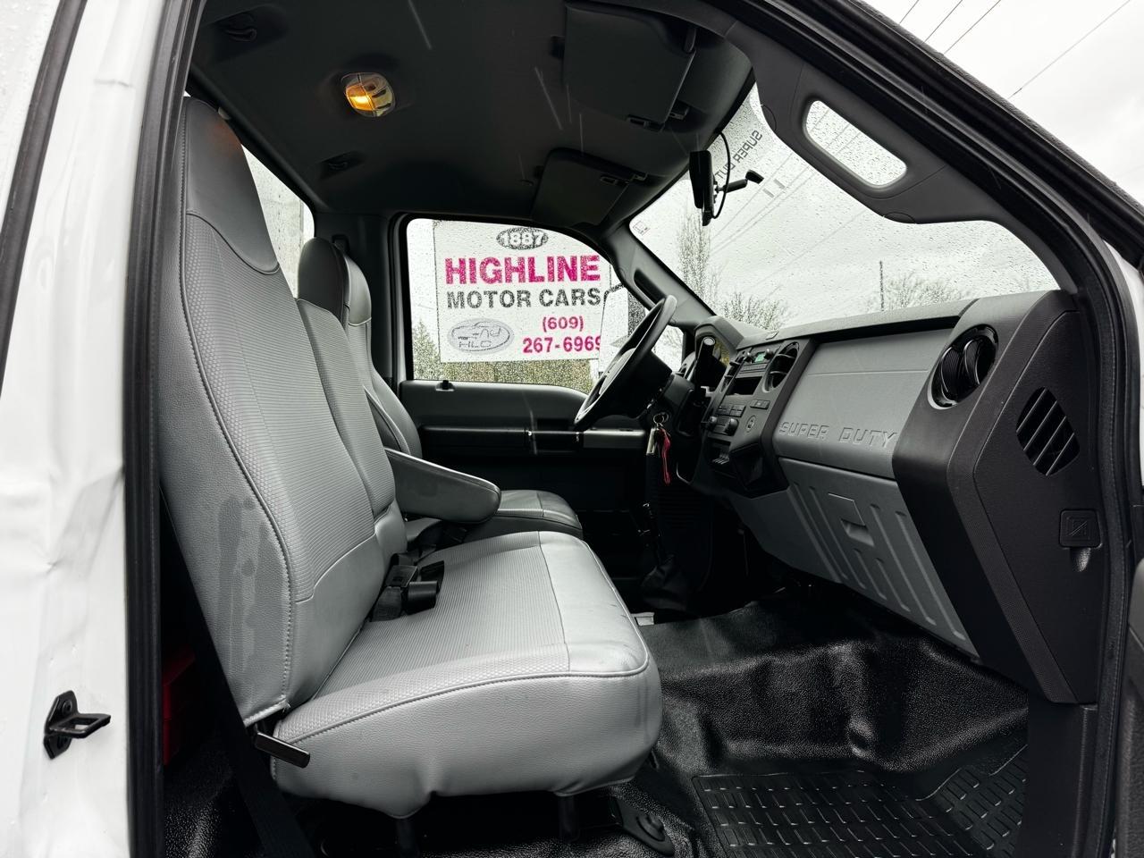 Ford F-650 Straight Frame Gas Reg Cab 2022