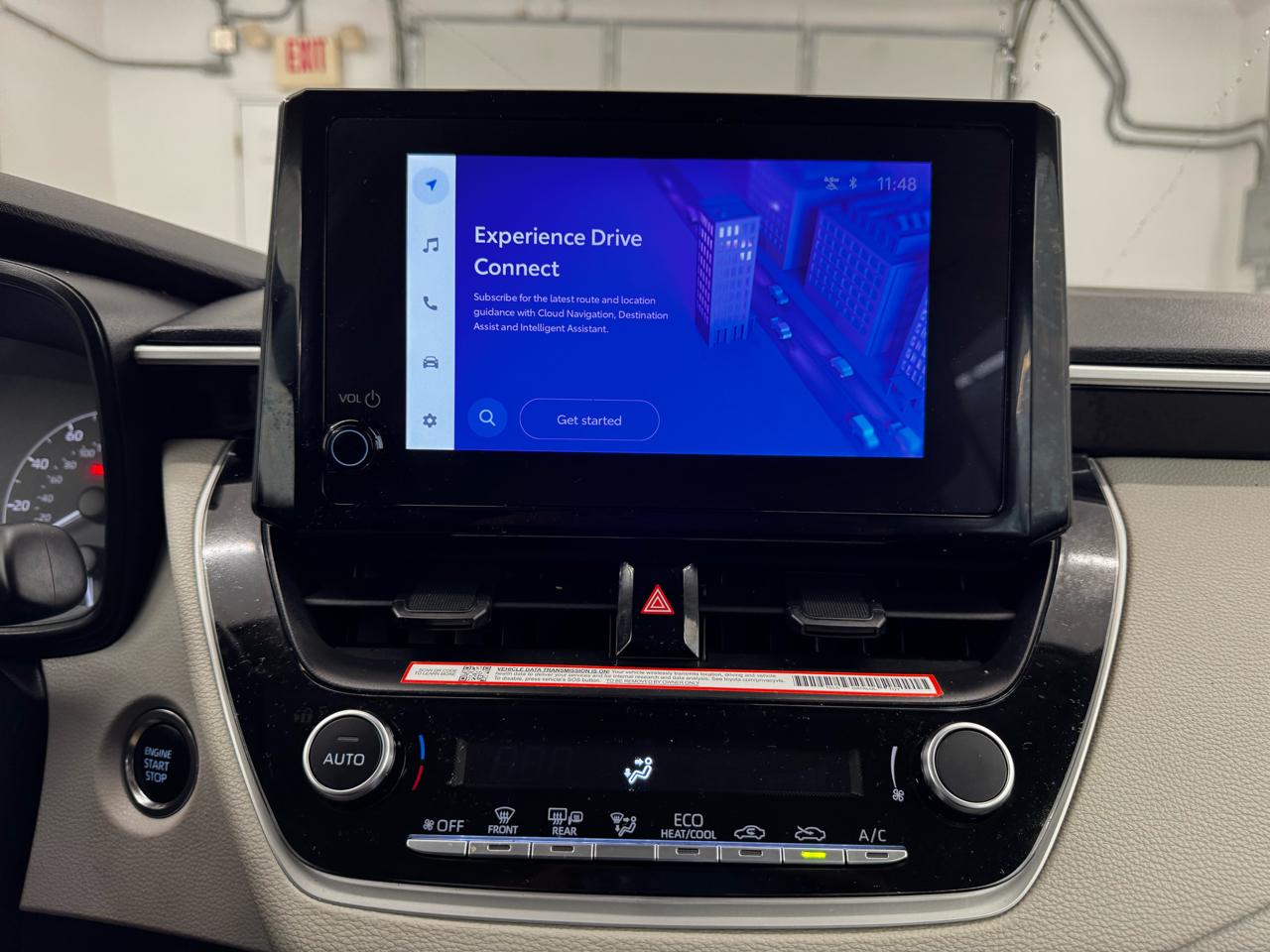 Toyota Corolla LE CVT (Natl) 2025