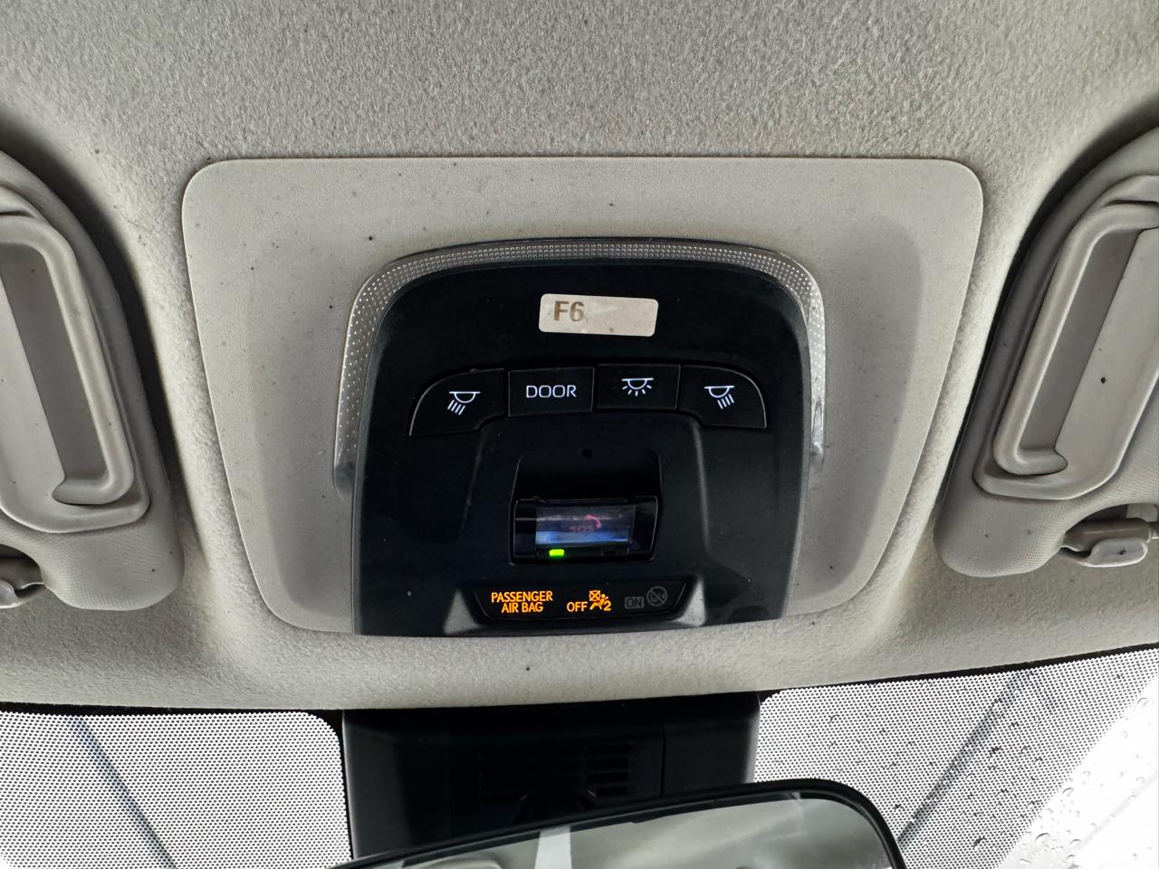 Toyota Corolla LE CVT (Natl) 2025