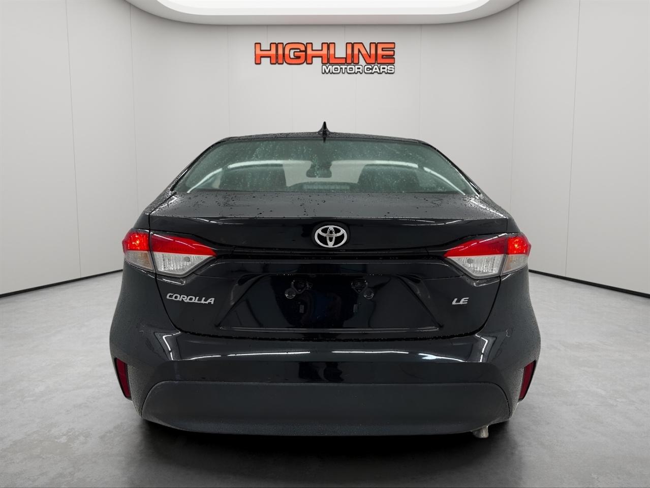 Toyota Corolla LE CVT (Natl) 2025