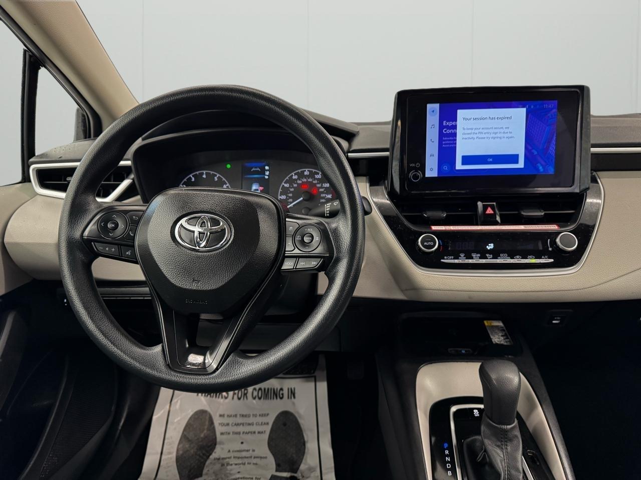 Toyota Corolla LE CVT (Natl) 2025