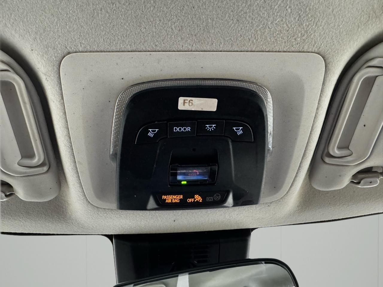 Toyota Corolla LE CVT (Natl) 2025