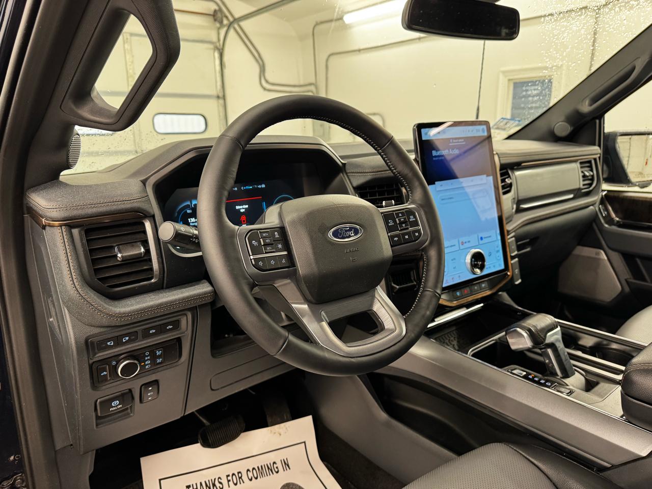 Ford F-150 Lightning LARIAT 4WD SuperCrew 5.5' Box 2023