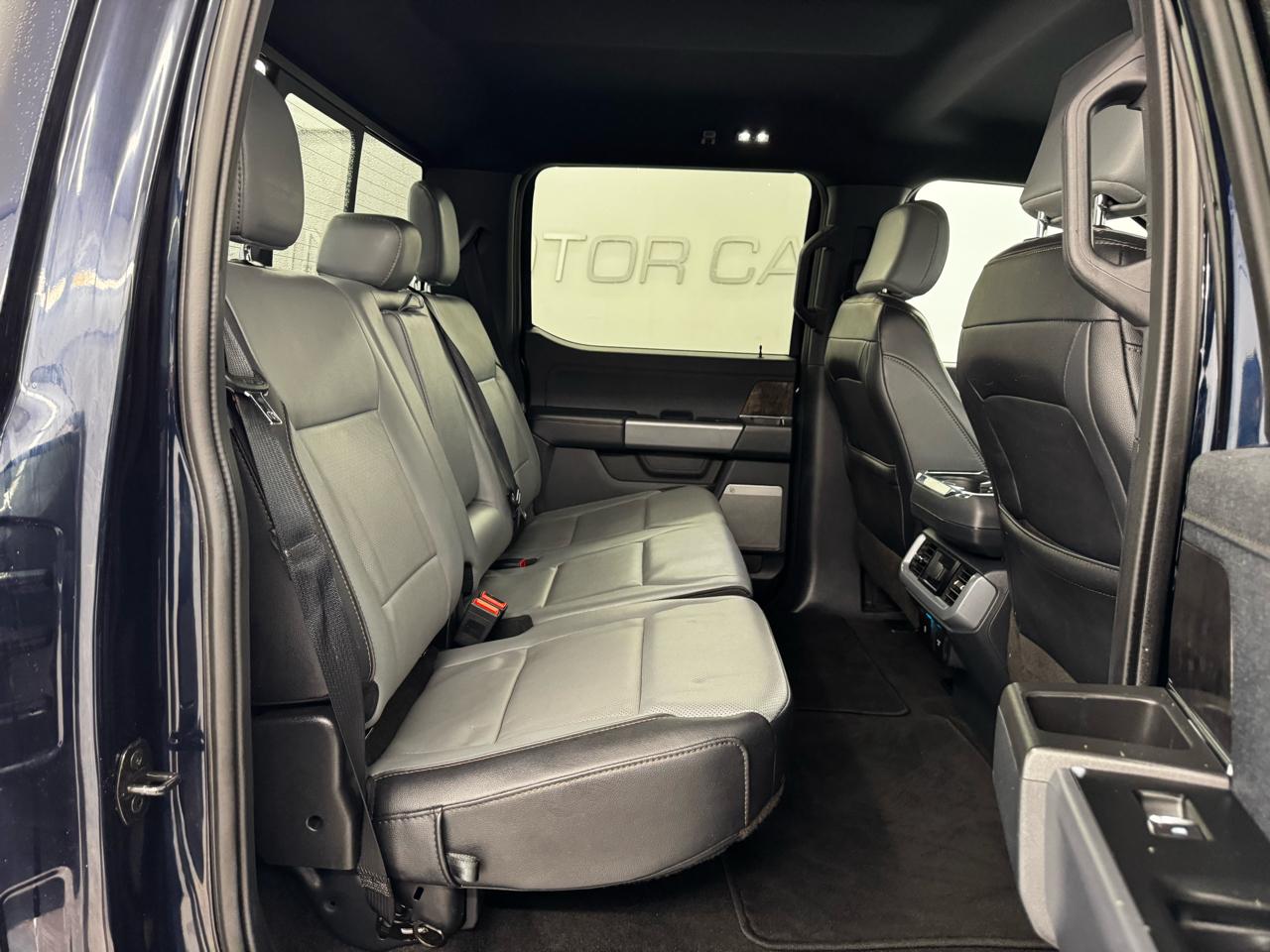 Ford F-150 Lightning LARIAT 4WD SuperCrew 5.5' Box 2023