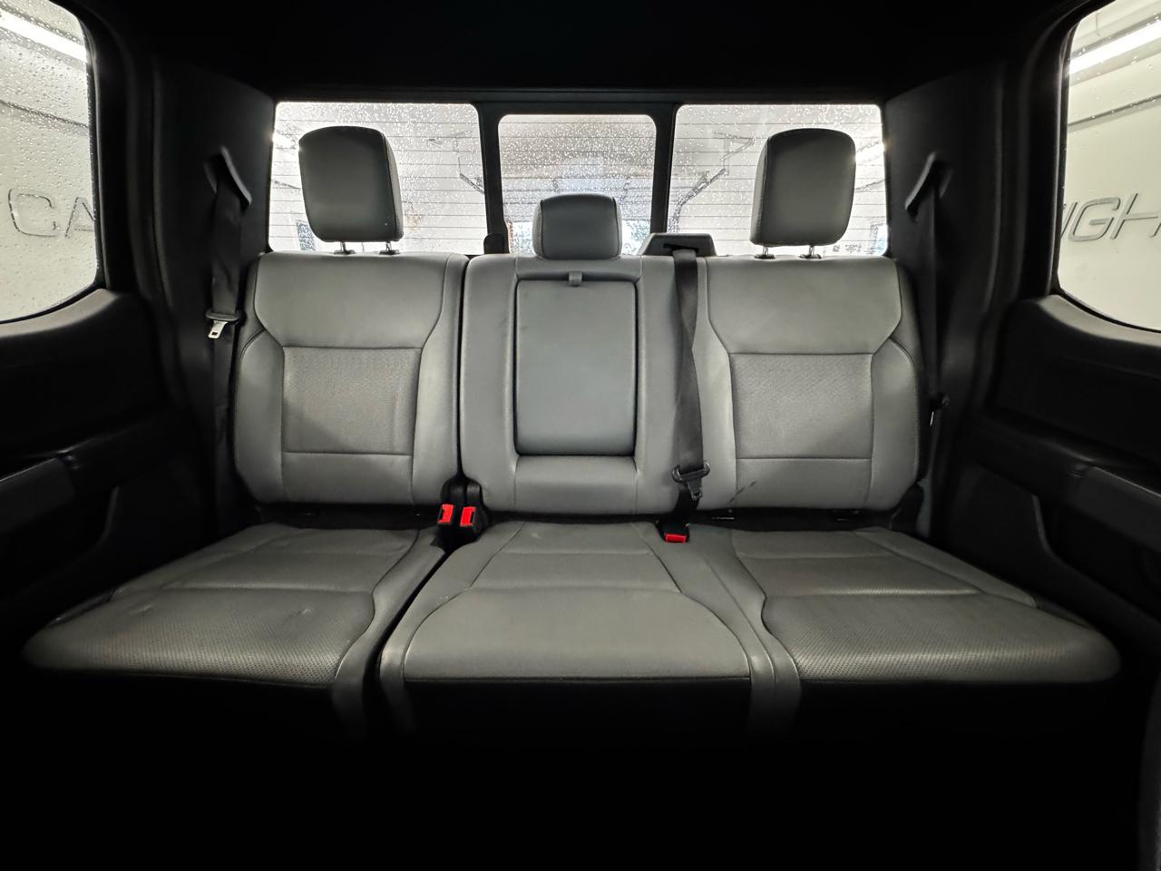 Ford F-150 Lightning LARIAT 4WD SuperCrew 5.5' Box 2023