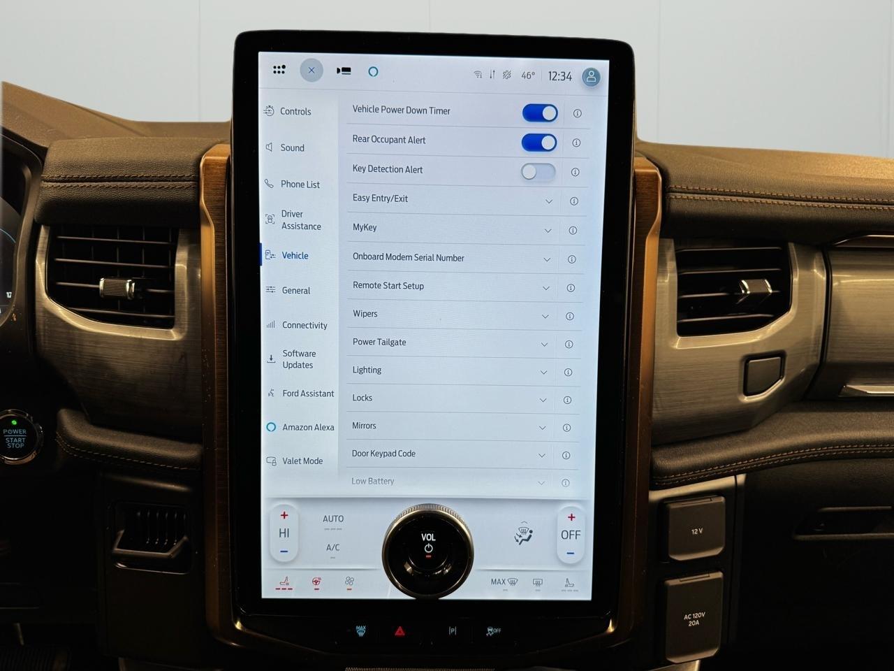 Ford F-150 Lightning LARIAT 4WD SuperCrew 5.5' Box 2023