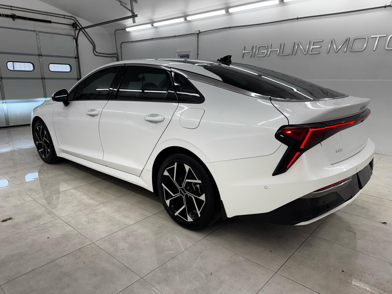 Kia K5 EX Auto FWD 2025